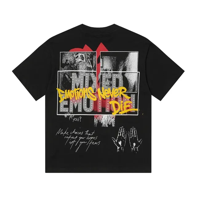 Camiseta preta Mixed Emotion com estampa gráfica Emotion 4