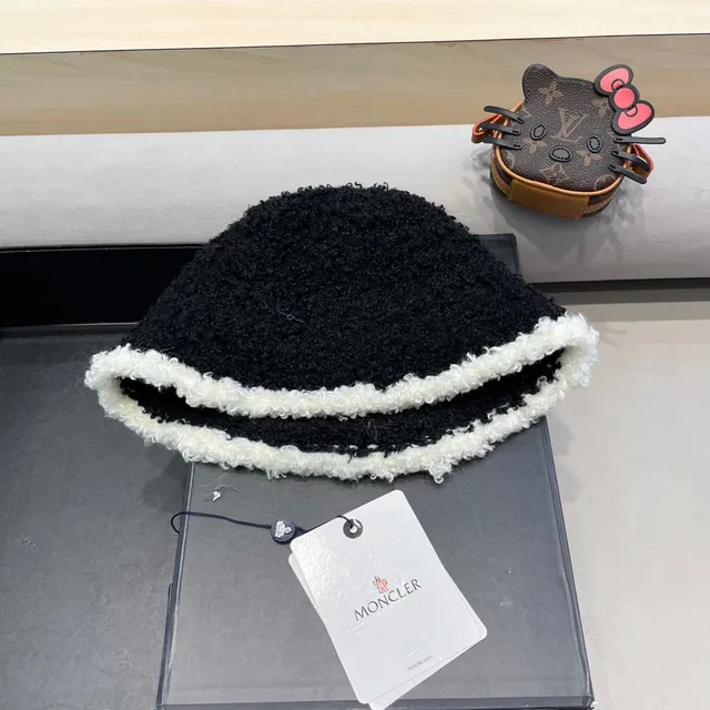 Moncler Black White Textured Bouclé Wool Shearling Trim Bucket Hat 9