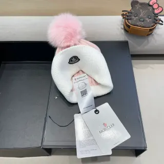 Moncler White Pink Knitted Two-Tone Beanie