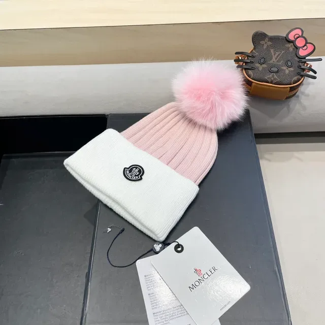 Moncler 白色粉色针织双色帽 4