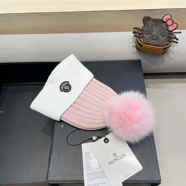 Moncler 白色粉色针织双色帽 9