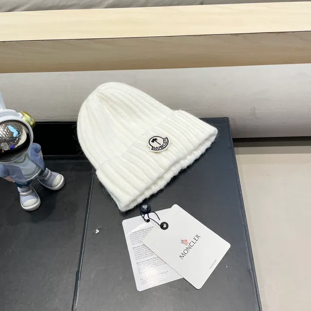 Moncler 白色 罗纹针织 折叠袖口 针织帽 7