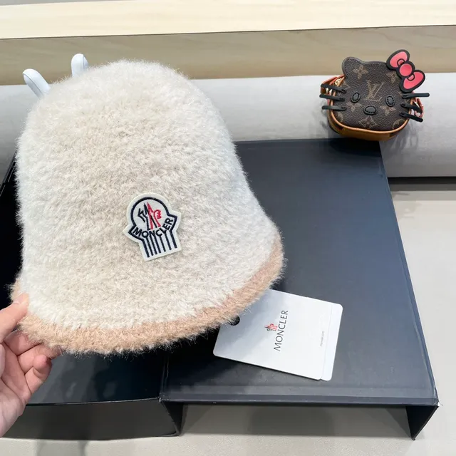 Moncler Zind esponjoso de dos tonos sombrero bucket 9