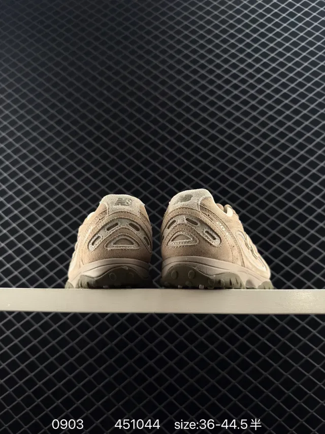 New Balance 904L Zapatillas Lifestyle Beige de Ante y Malla 3