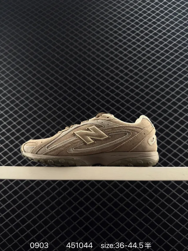 New Balance 904L Zapatillas Lifestyle Beige de Ante y Malla 5