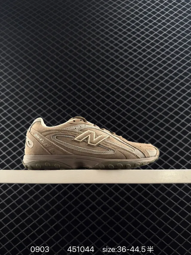 New Balance 904L Zapatillas Lifestyle Beige de Ante y Malla 6