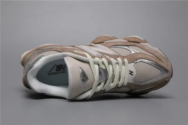 New Balance 9060 بيج وفضي حذاء لايف ستايل رياضي 7