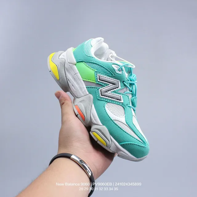 New Balance 9060 beige gris marine sneakers chunky 5