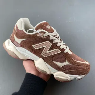 New Balance 9060 বাদামী ও বেইজ চাঙ্কি স্নিকার