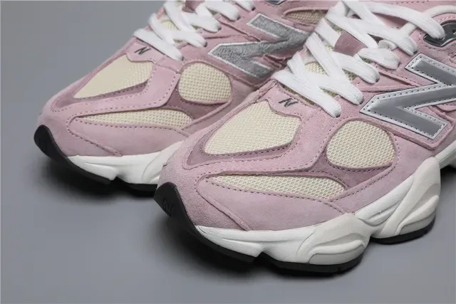 New Balance 9060 حذاء رياضي بألوان وردي فاتح وبنفسجي وكريمي للستايل الحياتي 4
