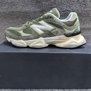 New Balance Verde do Exército, Bege, Oliva Couro e Malha Superior Sola Esculpida Multi-Densidade Solado Intermediário Tênis Chunky