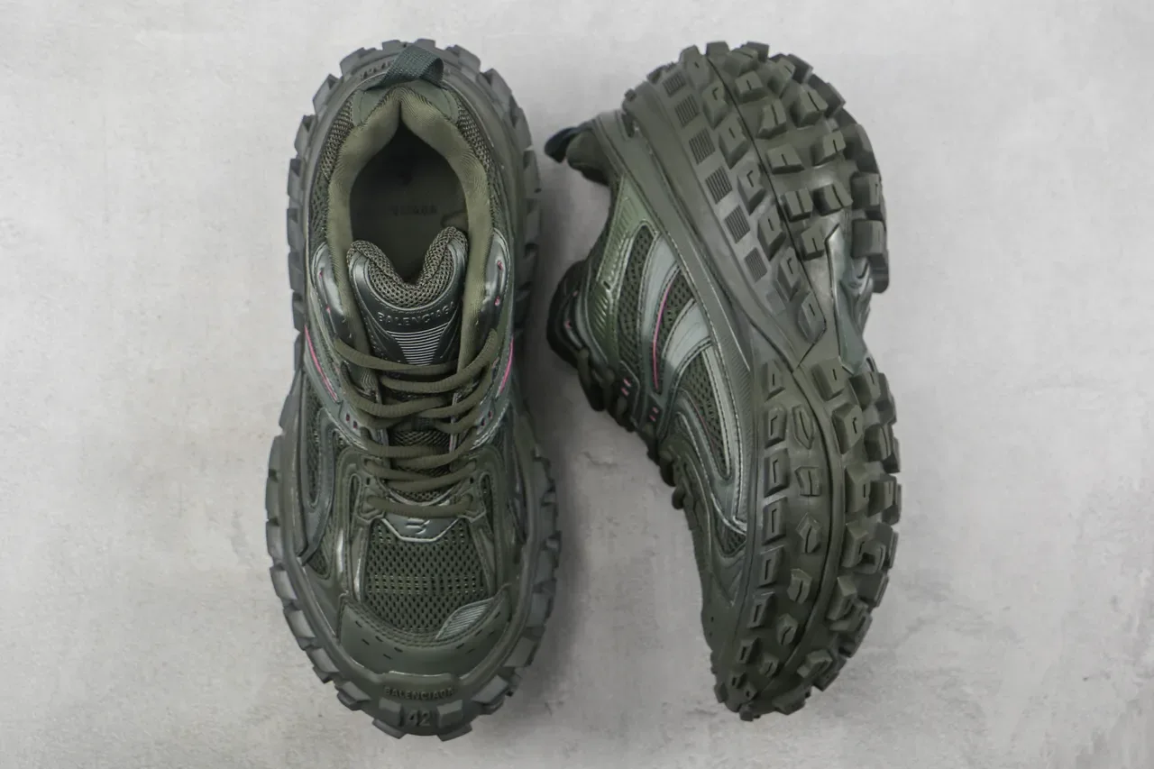 New Balance Verde Ejército Silueta Rústica Suela con Tacones Zapatillas Chunky 3