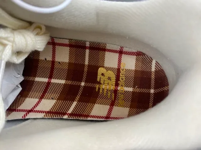 New Balance بيج أبيض شبكي و سويد الجزء العلوي رغوة كثافة مزدوجة وسادة وسطية حذاء أسلوب حياة 7