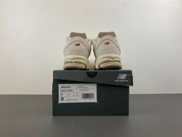 New Balance بيج أبيض شبكي و سويد الجزء العلوي رغوة كثافة مزدوجة وسادة وسطية حذاء أسلوب حياة 17