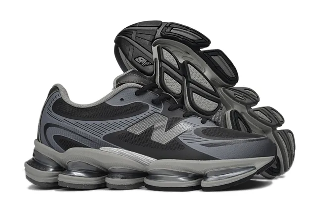 New Balance Chaussures Lifestyle noir gris mediasole pod transparente segmentée maille et superposition de matériau synthétique 4