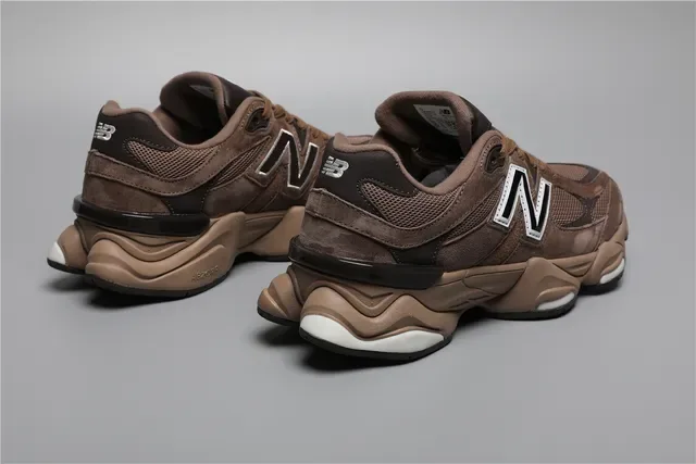 New Balance Brown Beige Chunky Midsole Suede And Mesh Upper Lifestyle Sneakers 3