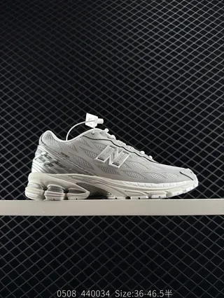 New Balance FANTOMFIT ग्रे मेश लाइफस्टाइल स्नीकर 2