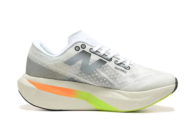 New Balance FuelCell Elite सफेद ग्रे इंजीनियर मेश अपर ज्योमेट्रिक मिडसोल रनिंग शूज 6