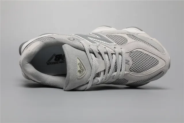 New Balance Gray White Layered Mesh And Suede Upper Oversized 'N' Logo Lifestyle Sneakers 7