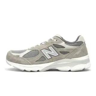 New Balance Gray White Suede And Mesh Upper Chunky Midsole Lifestyle Sneakers