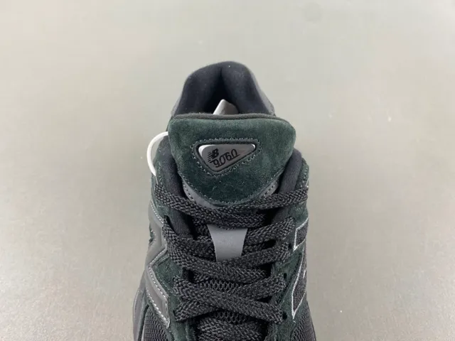 New Balance Verde Negro Suela Multicapa Ante y Malla Superior Zapatillas Chunky 6