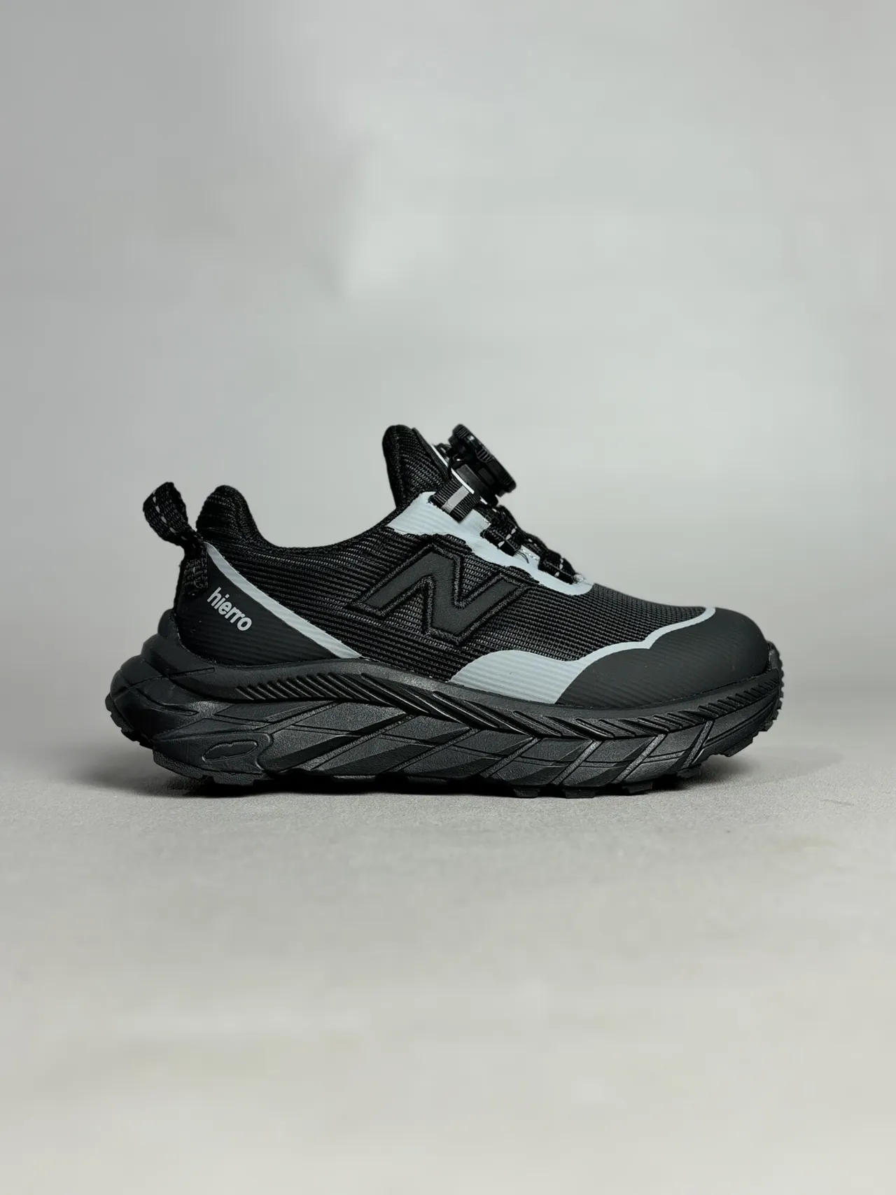 New Balance Hiero গোলাপি বেইজ চাঙ্কি স্নিকার্স 15