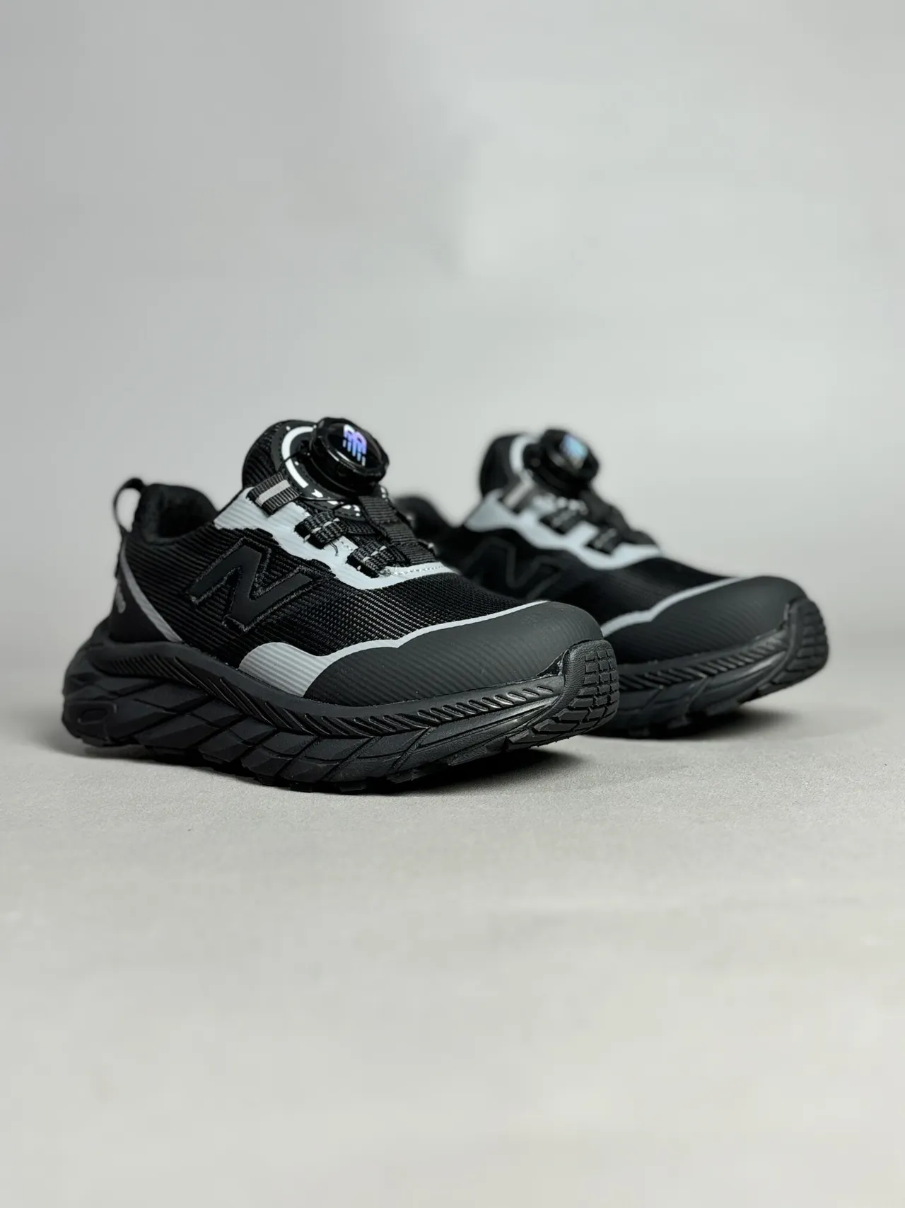 New Balance Hiero গোলাপি বেইজ চাঙ্কি স্নিকার্স 17