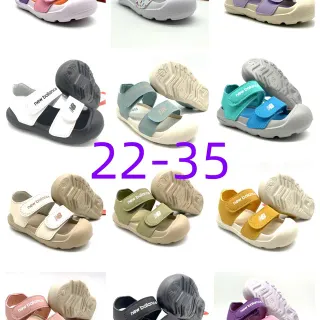 New Balance صندل كاجوال بنفسجي وردي ذو حزامتين فيلكرو قاعدة مطاطية مبطنة