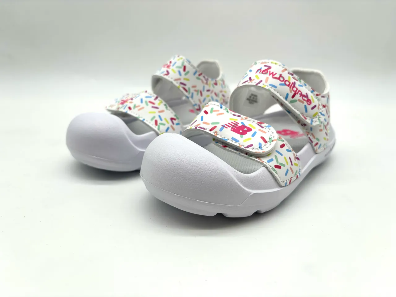 New Balance Purple Pink Two-Strap Velcro Closure Molded Rubber Sole Casual Sandals 9