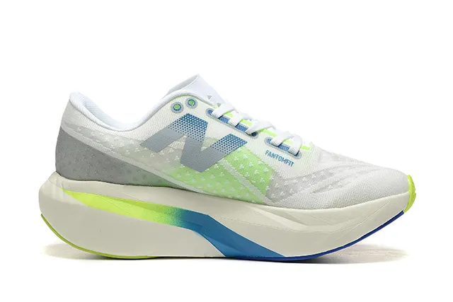 New Balance White Blue Engineered Mesh Upper Geometric Overlays Running Shoes 6