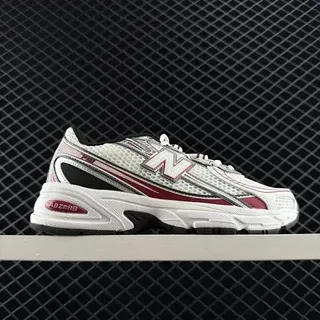 New Balance Chaussures Chunky Blanches et Rouges avec Semelle Intermédiaire en Maille sur le Haut