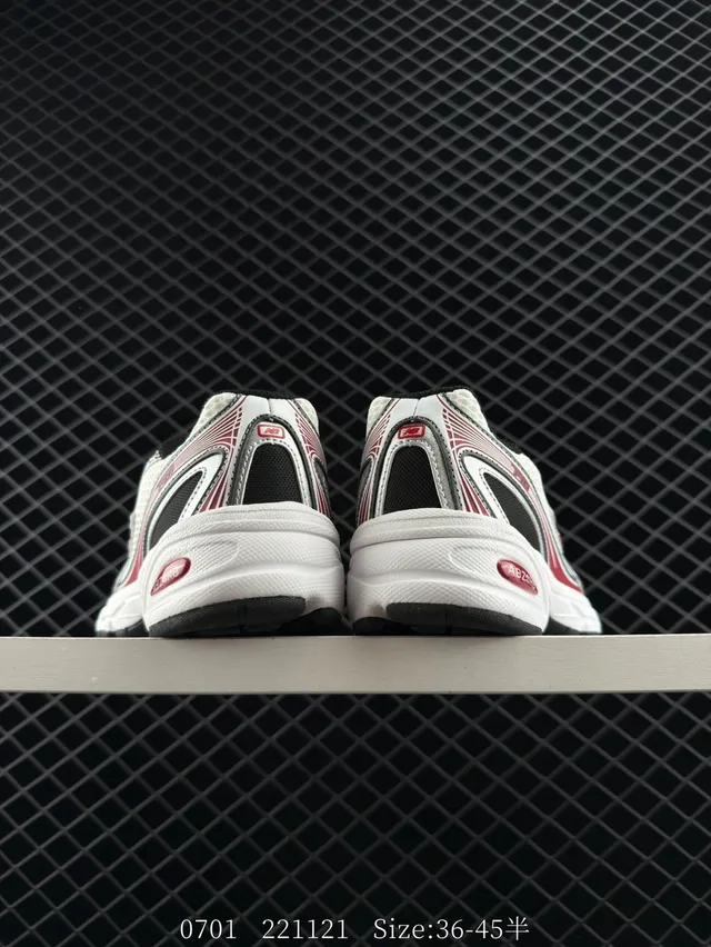 New Balance White Red Midsole Mesh Upper Chunky Sneakers 2