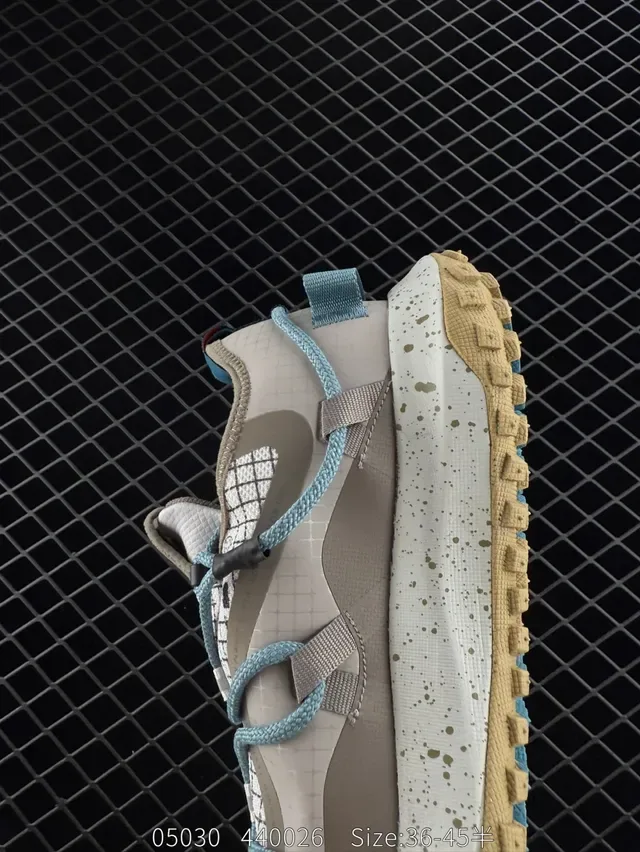 Nike ACG Mountain Fly Low Beige Grid Mesh Lifestyle Sneakers 3