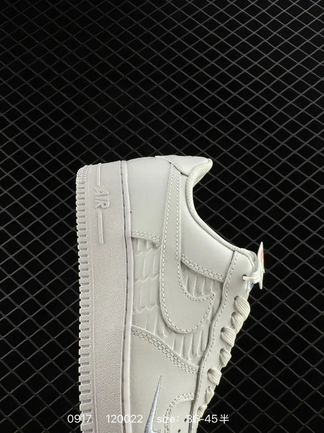 Nike Air Force 1 White Blue Low-Top Silhouette Textured Side Paneling Lifestyle Sneakers 4