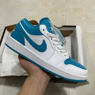 Nike Air Jordan 1 Low أبيض وأزرق حذاء نمط حياة