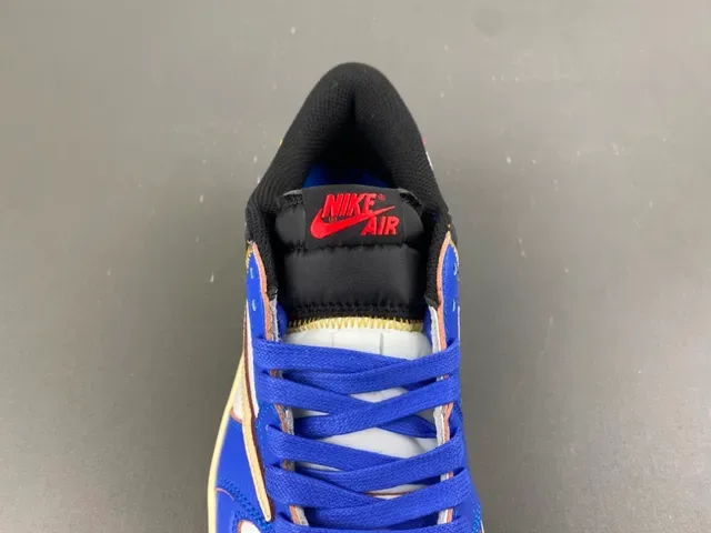 Nike Air Jordan 1 Travis Scott Collaboration Tênis Lifestyle Azul Branco Creme 7