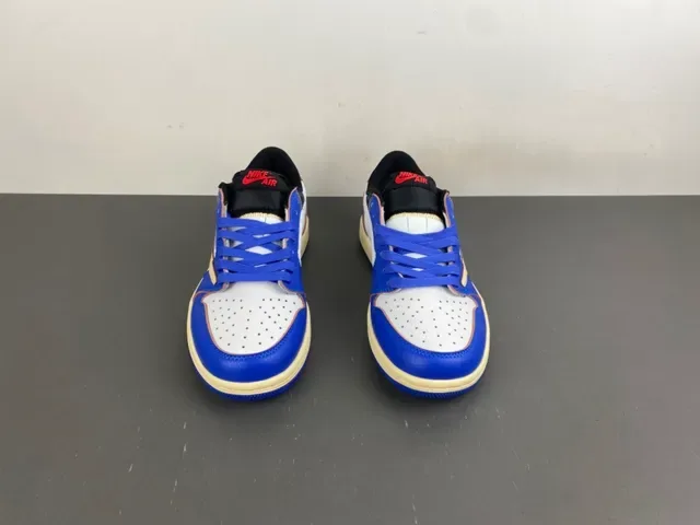 Nike Air Jordan 1 Travis Scott Collaboration Tênis Lifestyle Azul Branco Creme 12