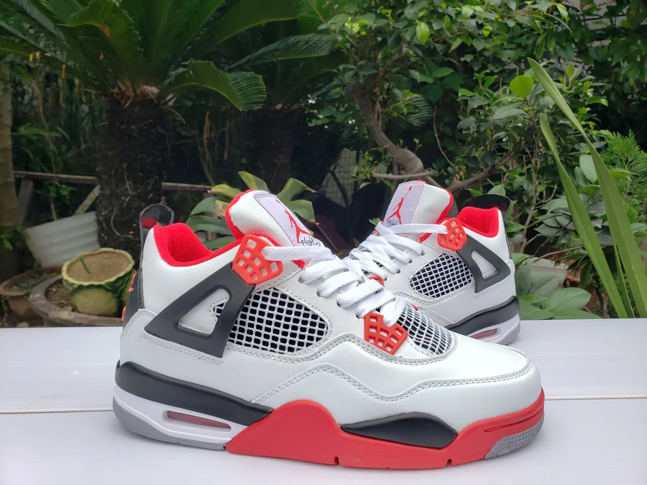 Nike Air Jordan 4 সাদা লাল কালো বাস্কেটবল জুতো 3