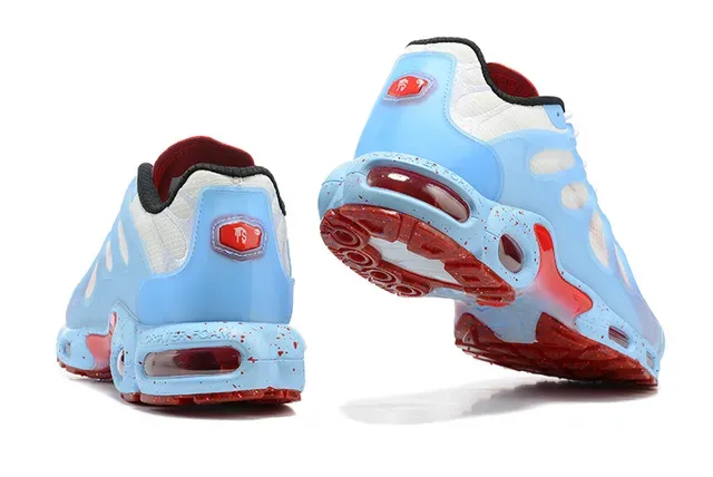Nike Air Max Plus Light Blue Red Splatter Lifestyle Sneakers 2