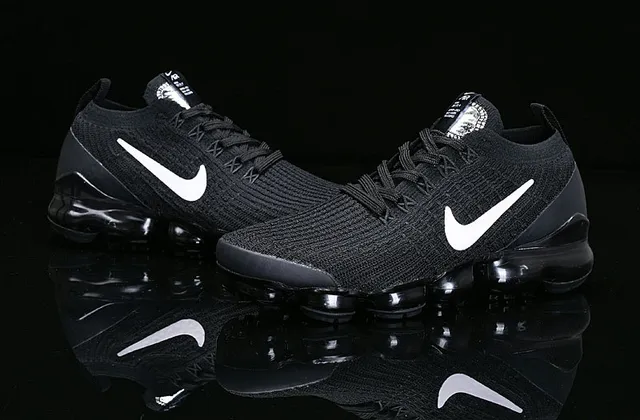 Nike Air VaporMax Black White Running Shoes 12