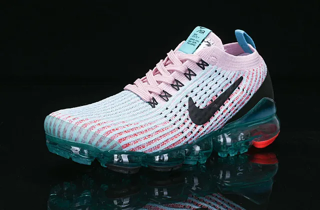 Nike Air VaporMax Knit Pink Blue tênis de corrida 16