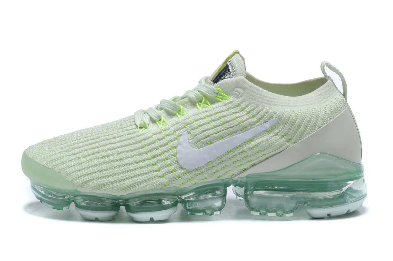 Nike Air VaporMax সাদা এবং নিওন গ্রিন রানিং শু 2