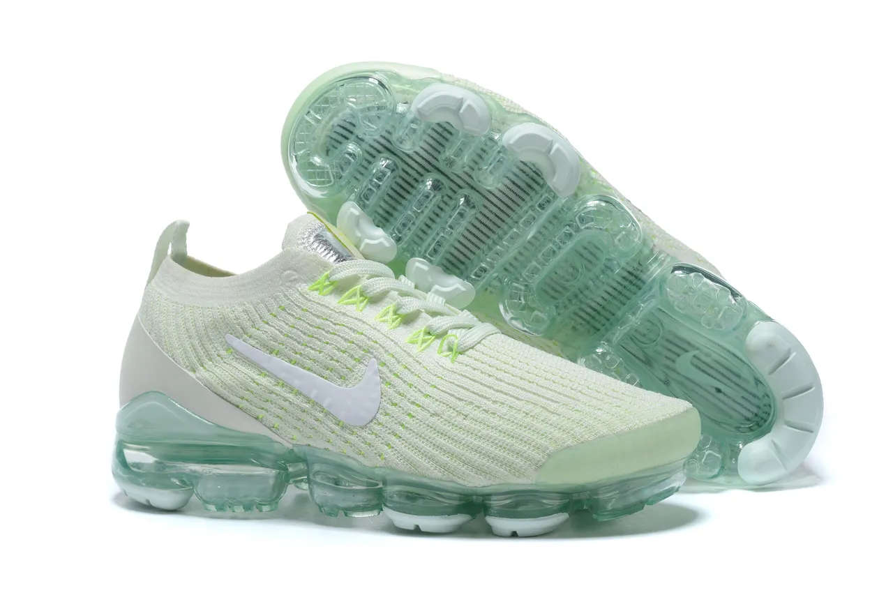 Nike Air VaporMax সাদা এবং নিওন গ্রিন রানিং শু 7