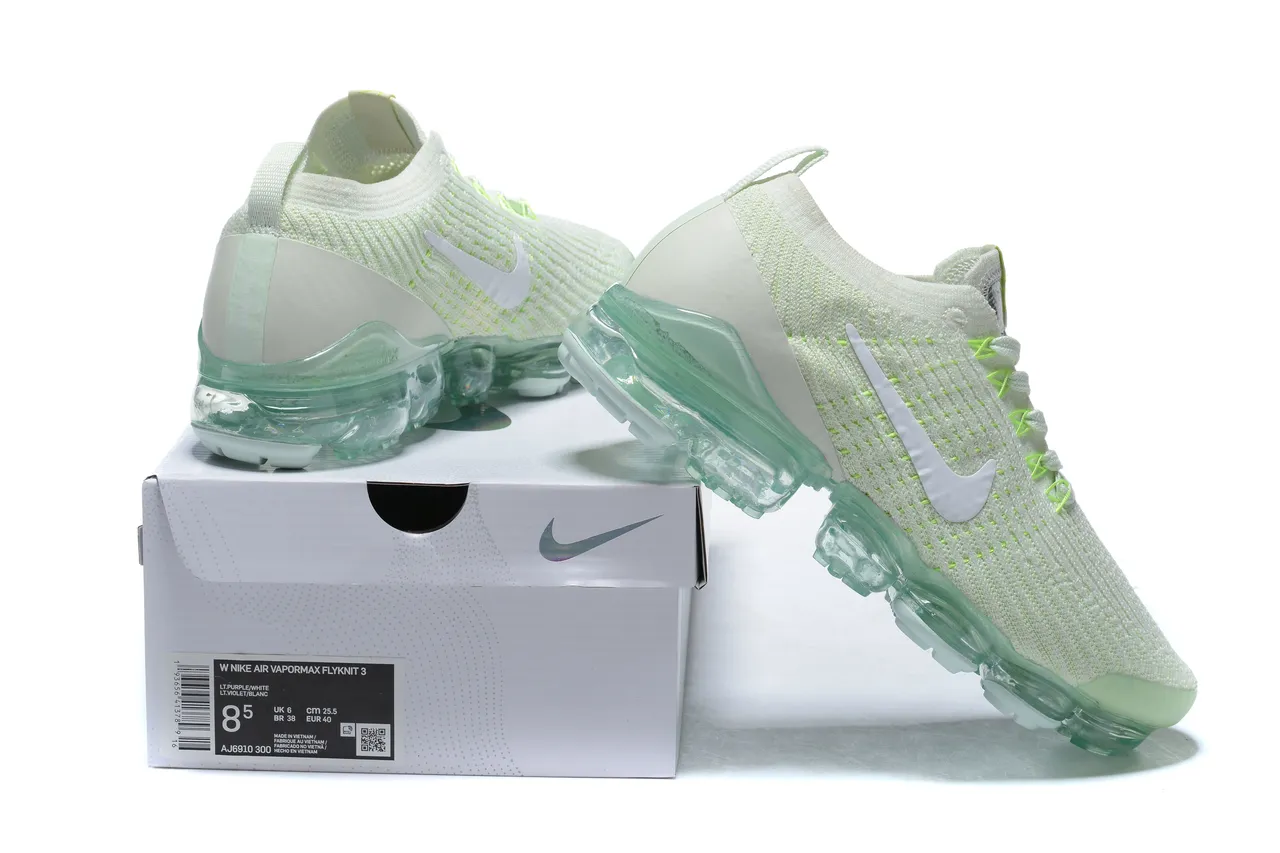 Nike Air VaporMax সাদা এবং নিওন গ্রিন রানিং শু 8