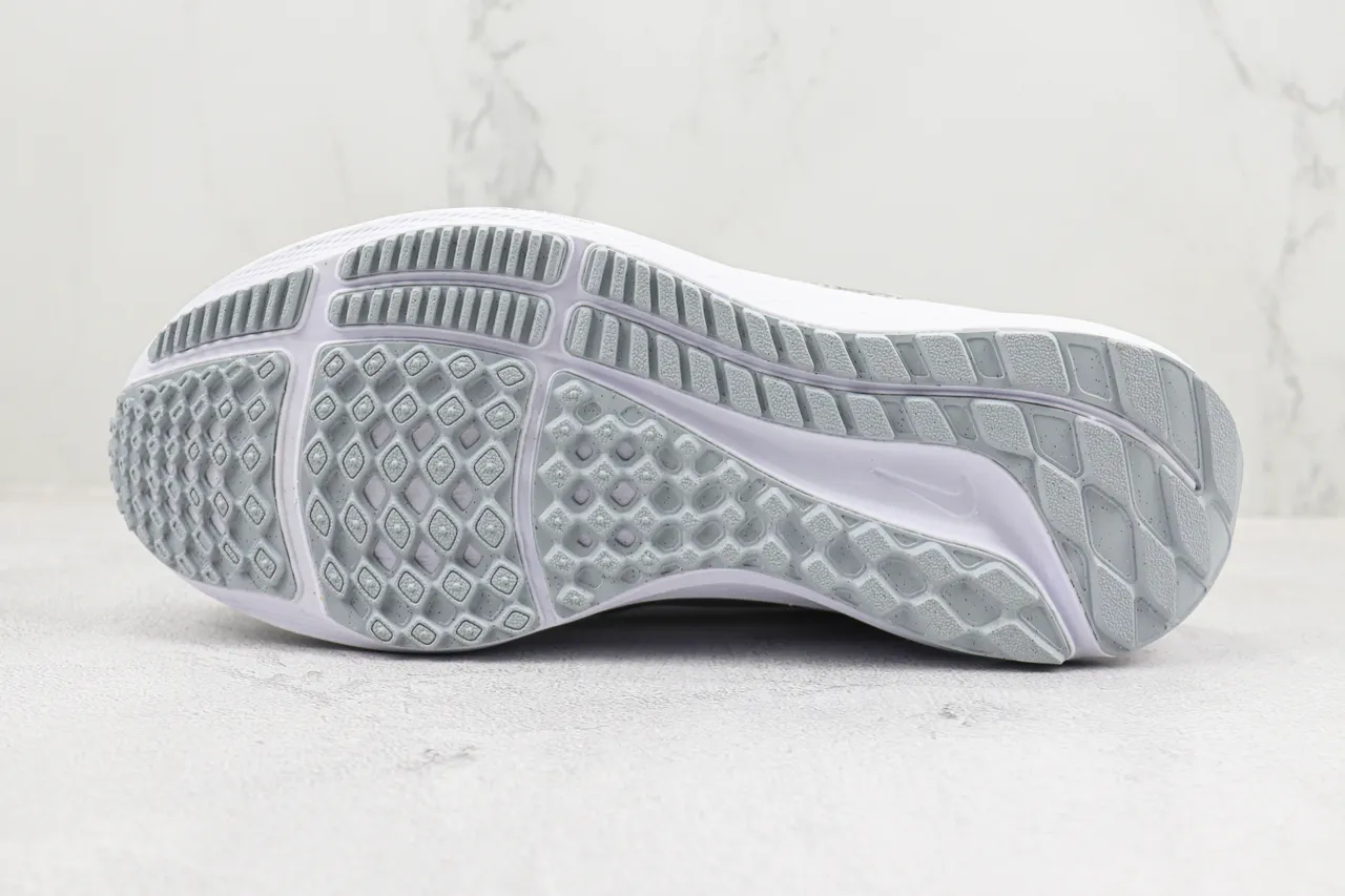 Nike Air Zoom Pegasus White Silver Breathable Engineered Mesh Upper Metallic Swoosh Overlay Running Shoes 8