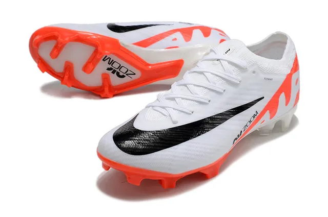 Nike Air Zoom সাদা কমলা কালো ফার্ম-গ্রাউন্ড সকার জুতো 4