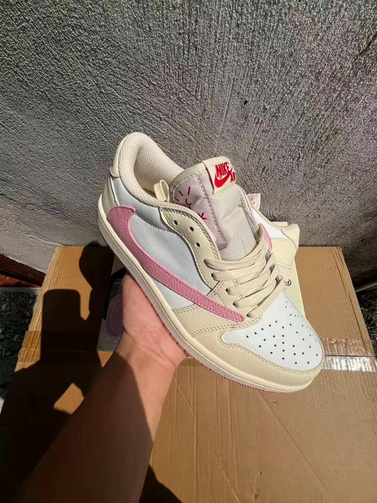 Nike Sneakers Lifestyle Beige et Rose, Cuir, Basses 2