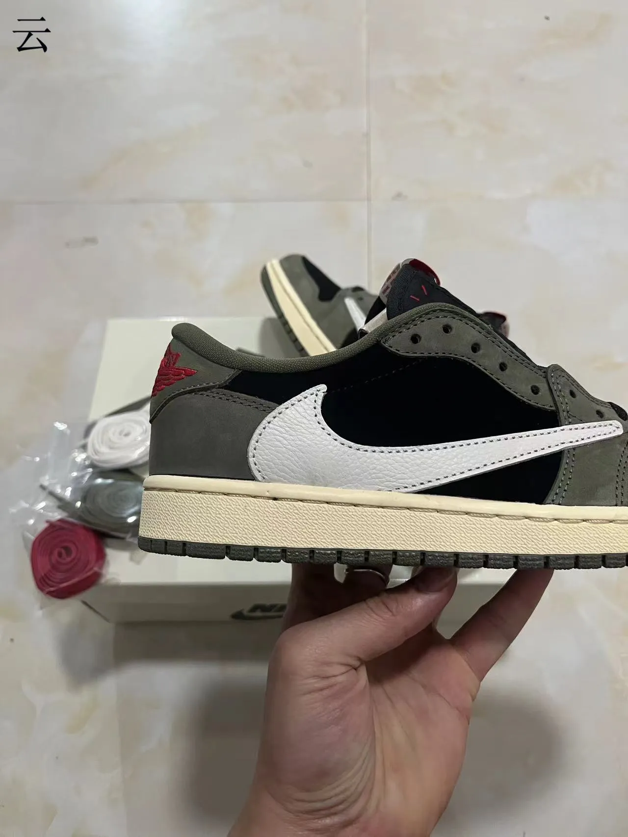 Nike Black Army Green Low-Top Mixed-Material Upper Lifestyle Sneakers 7