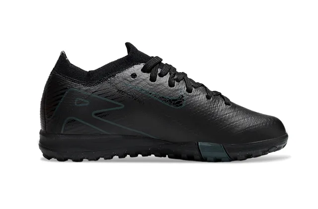 Nike sapatos de futebol indoor com parte superior sintética preta e azul e linhas de acento em teal 5