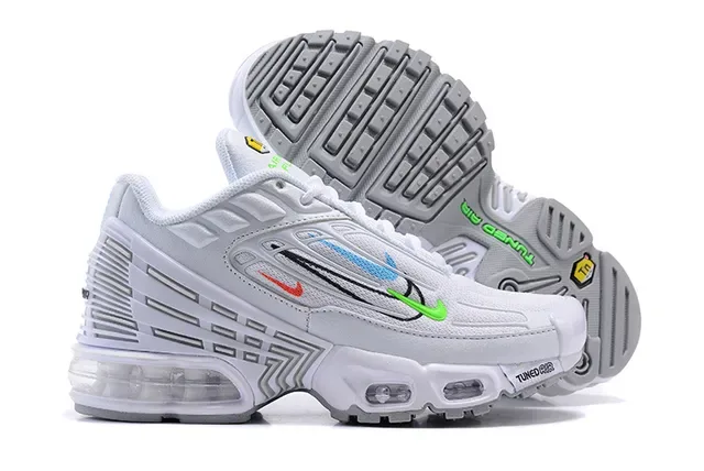 Nike Black Multicolor Layered Synthetic Cage Gradient Color Blocking Lifestyle Sneakers 18
